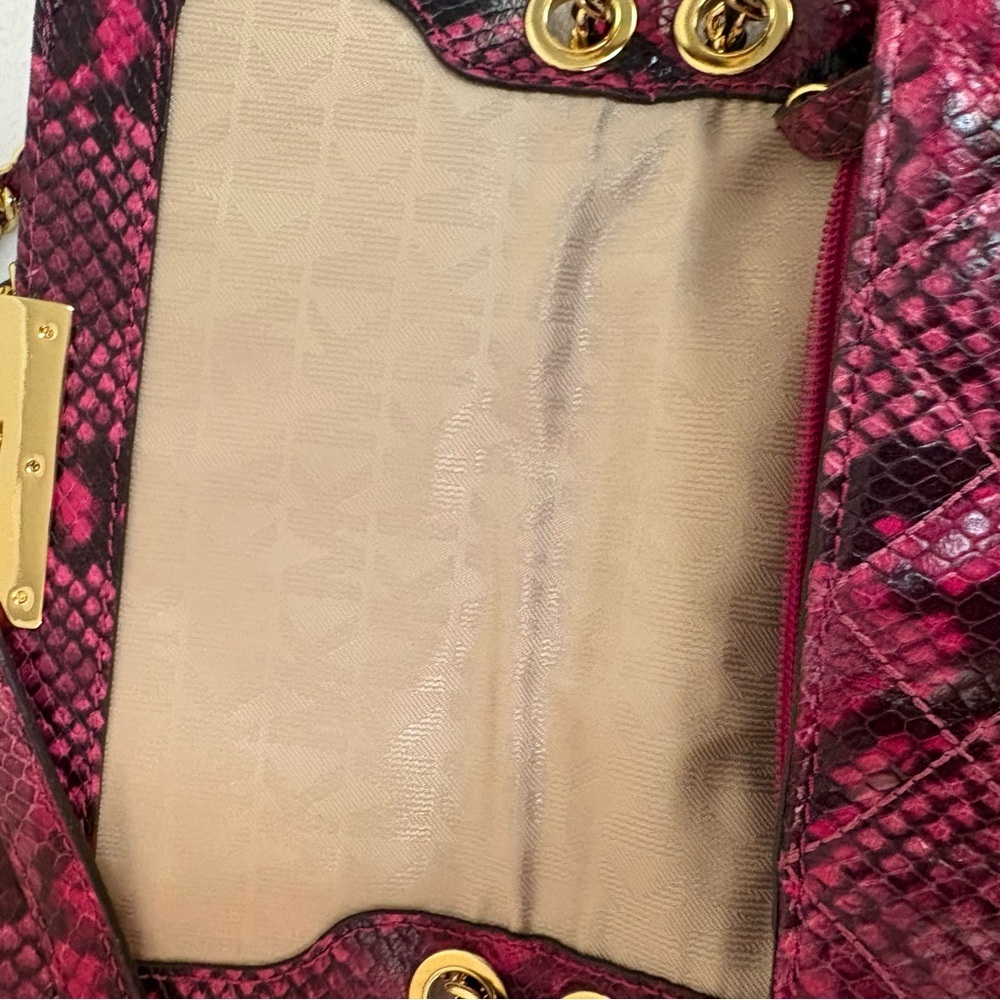 Michael Kors Sloan Large Quilted Embossed-Leather Shoulder Bag - Picture 15 of 15